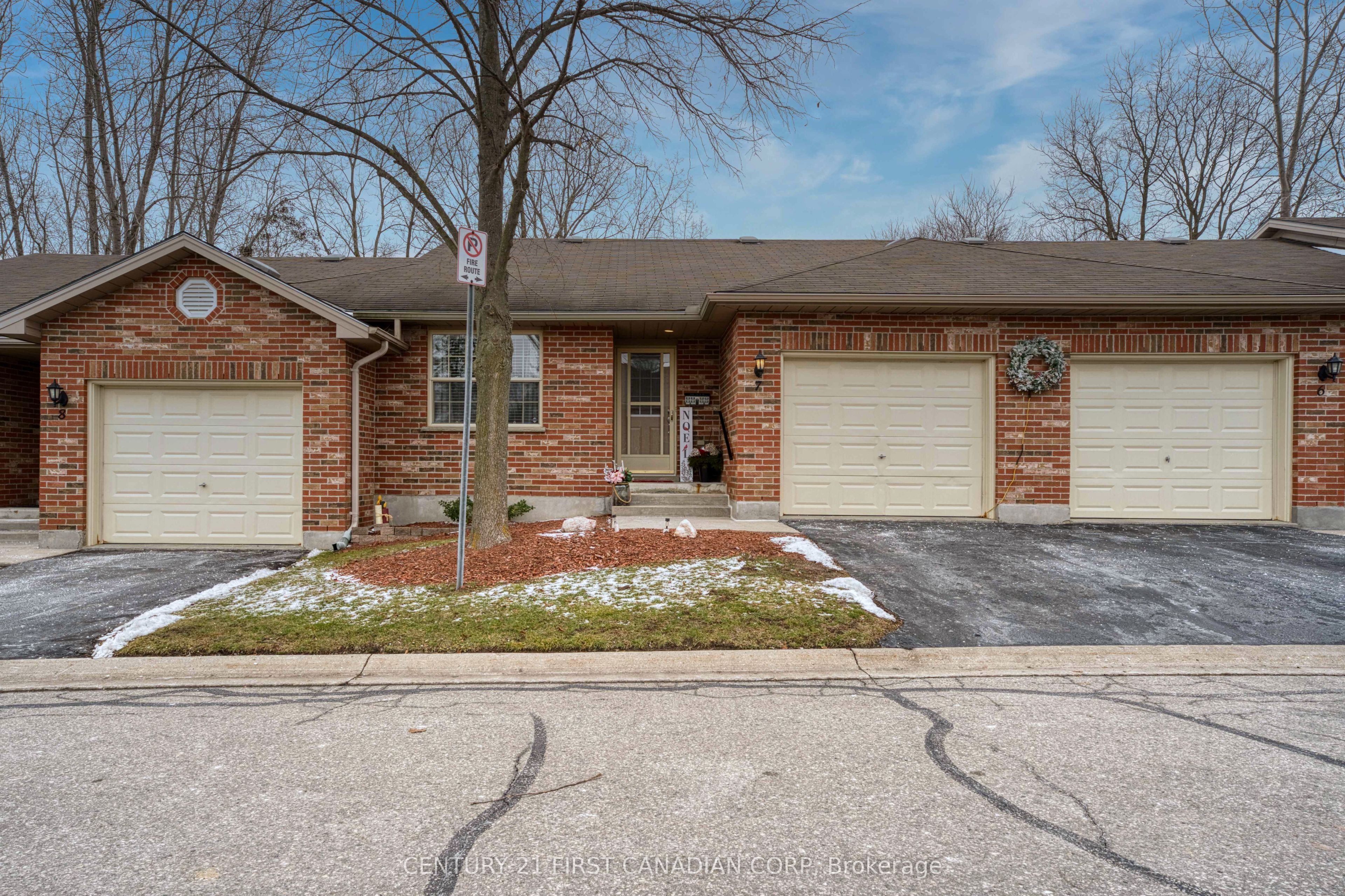 Photo of Listing #X12589862