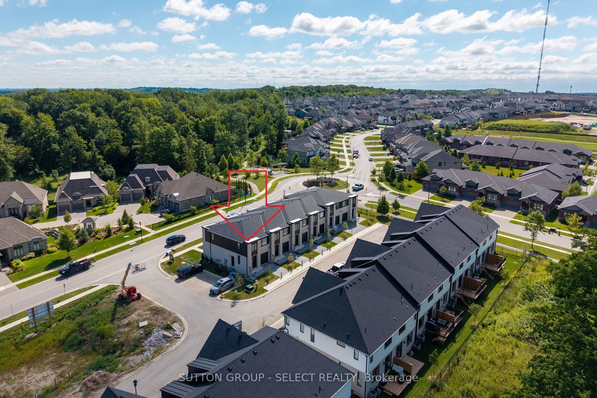 Photo of Listing #X12605540