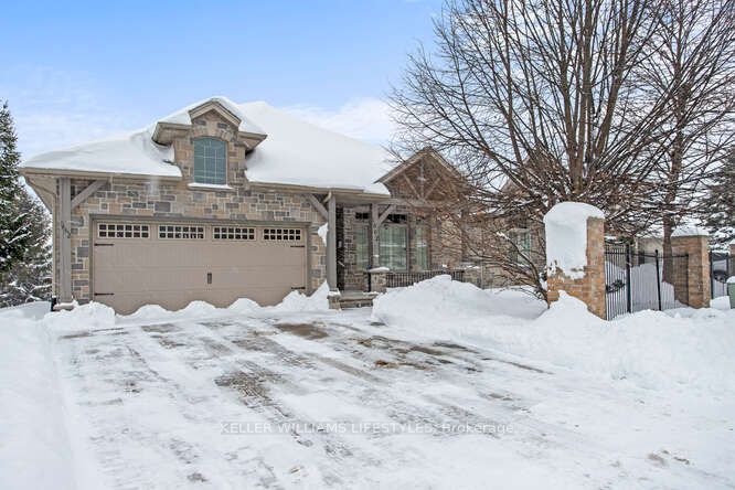 Photo of Listing #X12629712