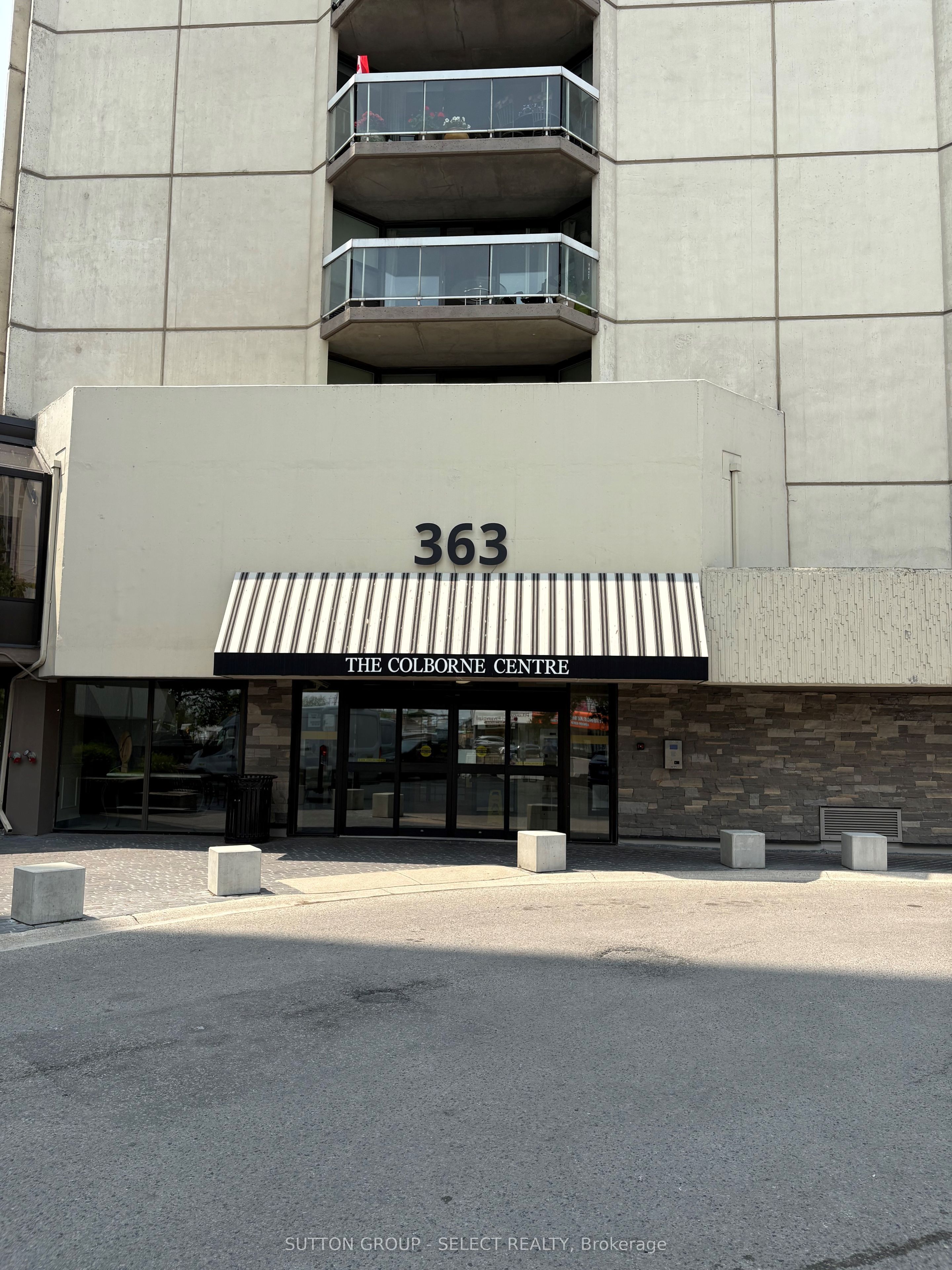 Photo of Listing #X12630800