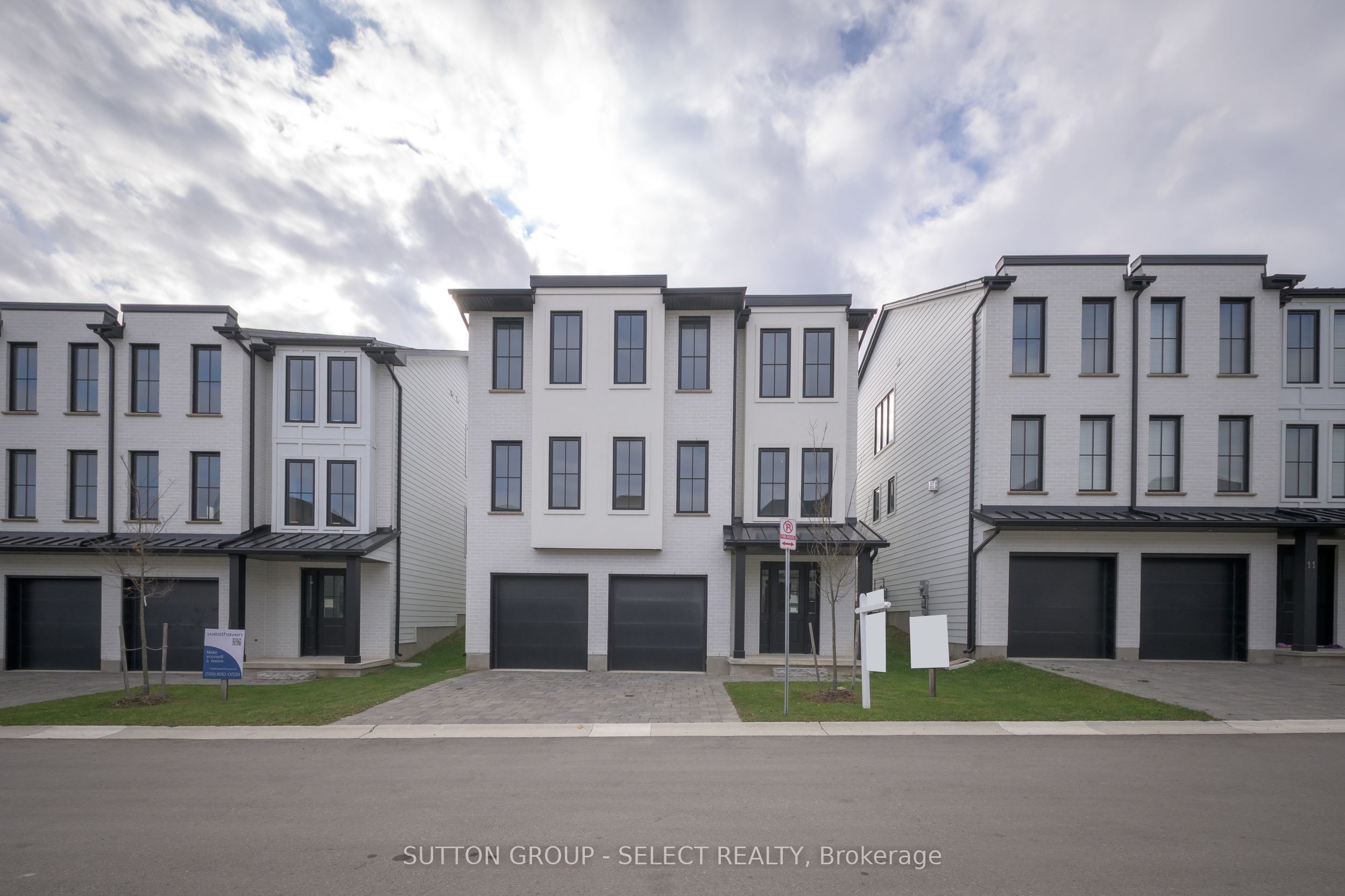 Photo of Listing #X12645564