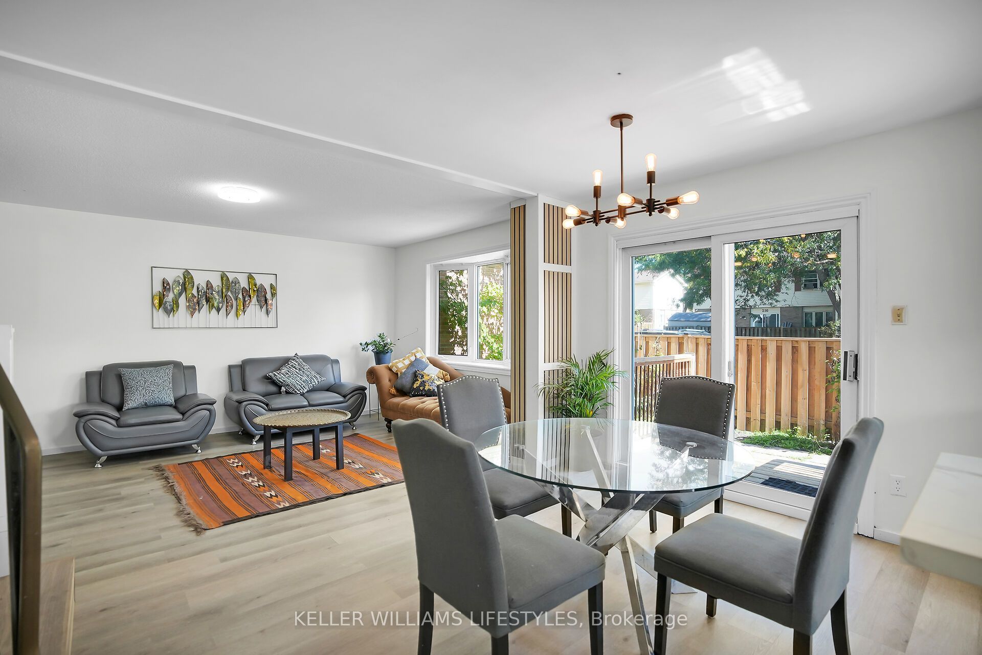 Photo of Listing #X12690286