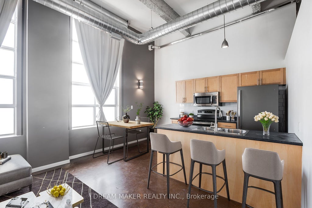 11 Rebecca Street, Hamilton