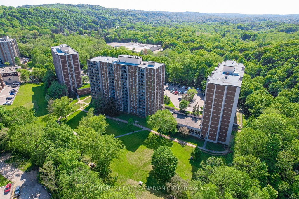 1964 Main Street W 605, Hamilton