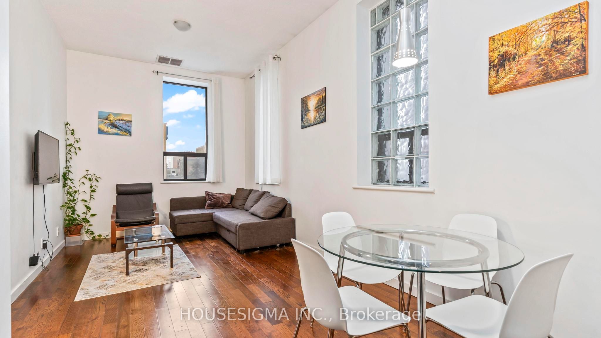 Photo of Listing #X12719280