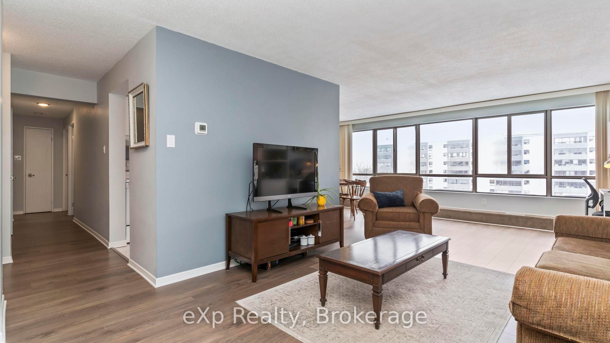 Photo of Listing #X12735788