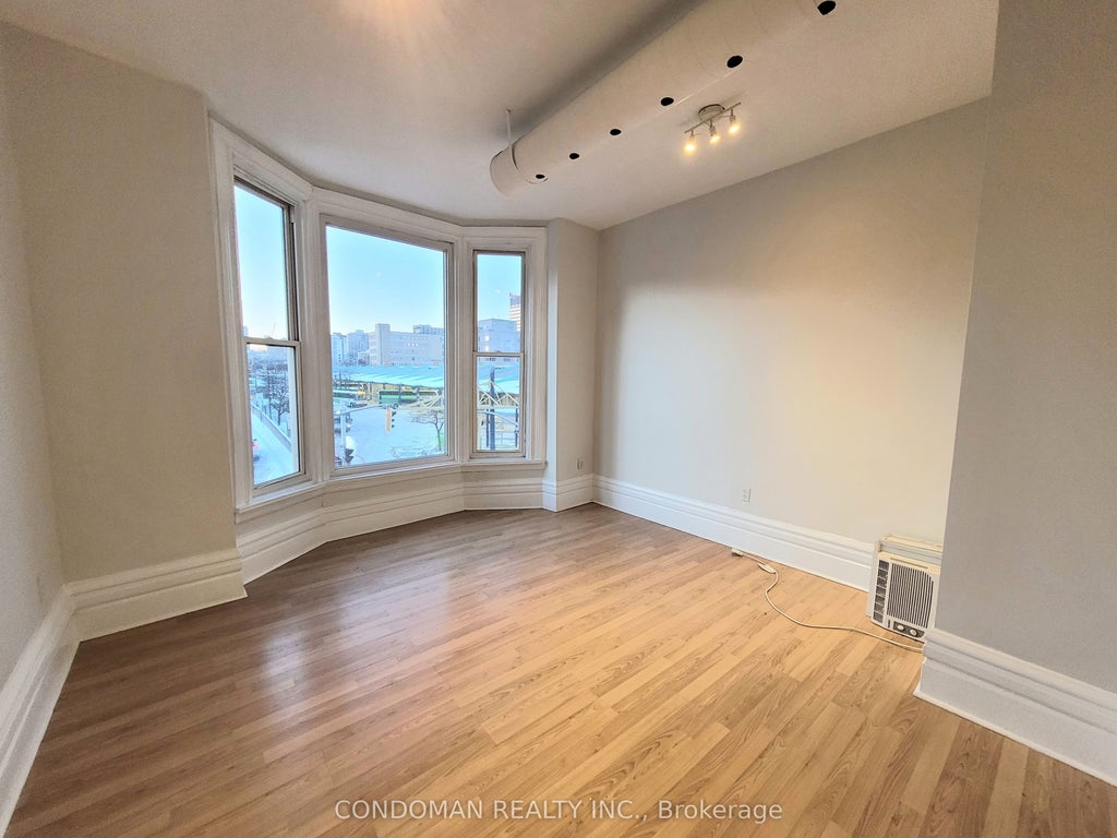 139 1/2 John Street S 4, Hamilton