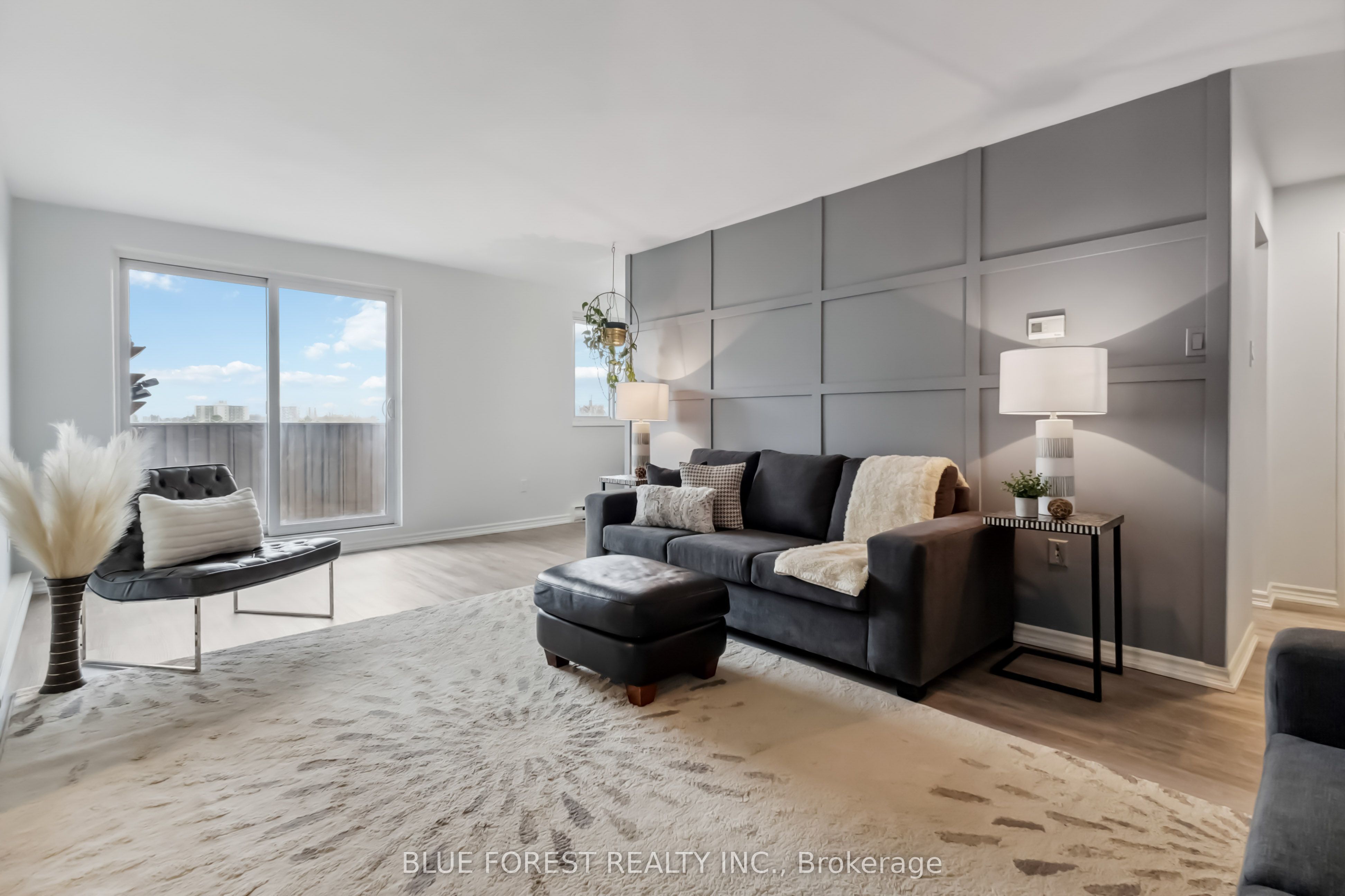 Photo of Listing #X12778788