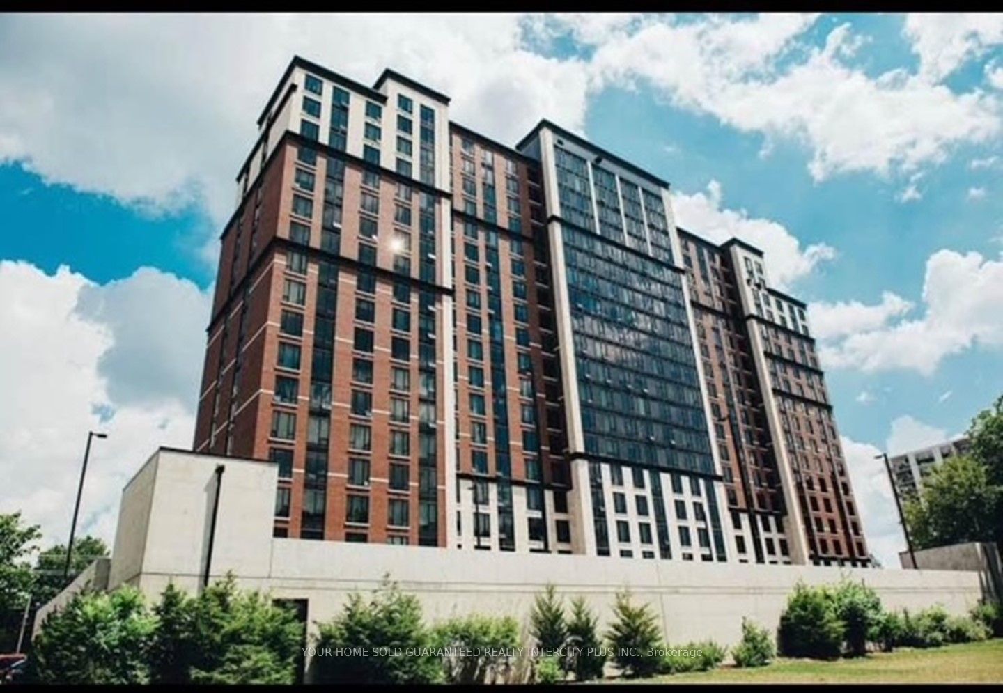 Photo of Listing #X12786632