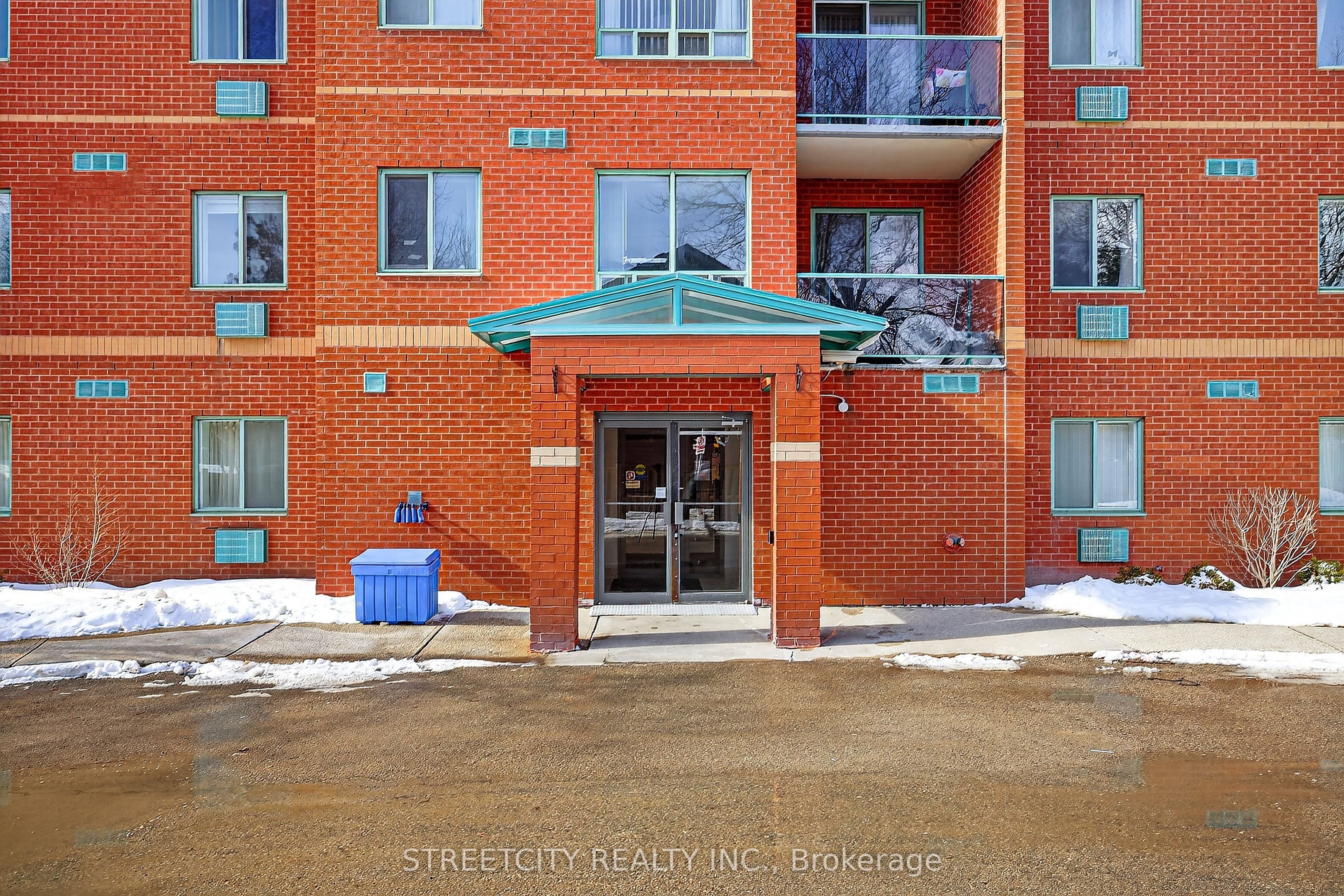 Photo of Listing #X12800838