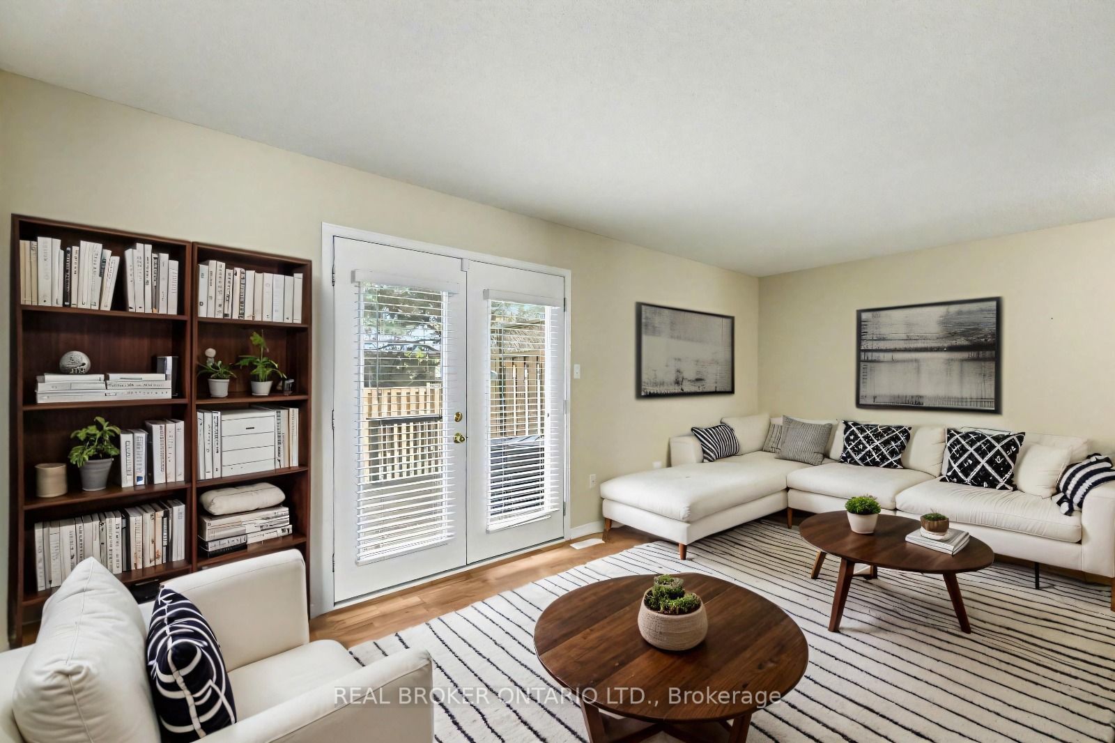 Photo of Listing #X12853310