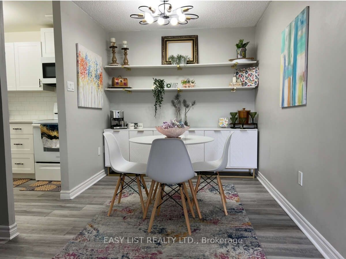 Photo of Listing #X12859654