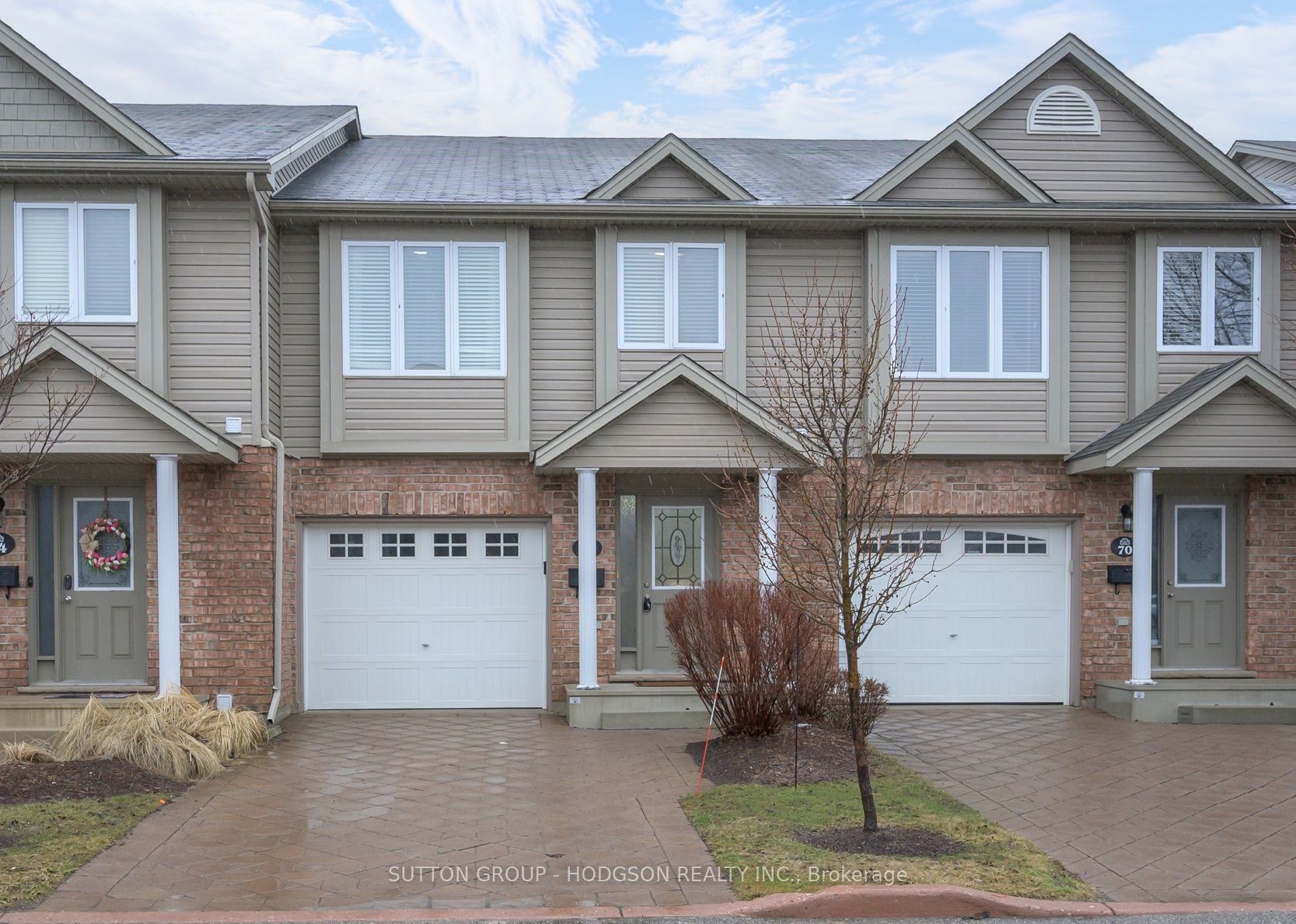 Photo of Listing #X12876844