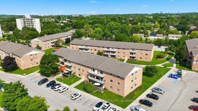 Photo of Listing #X13681544