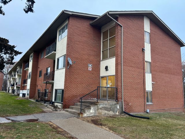 Photo of Listing #X13712622