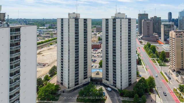 Photo of Listing #X13713968