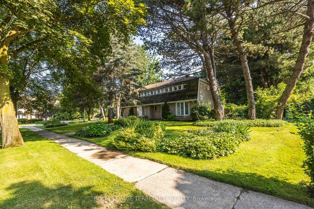 2 Chieftain Crescent, Toronto C12