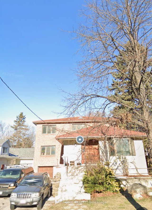 16 Connaught Avenue, Toronto C07