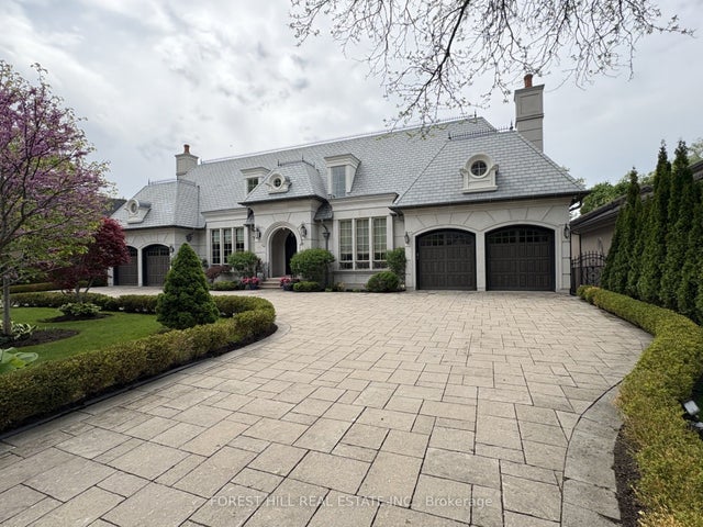 101 Forest Heights Boulevard, Toronto C12