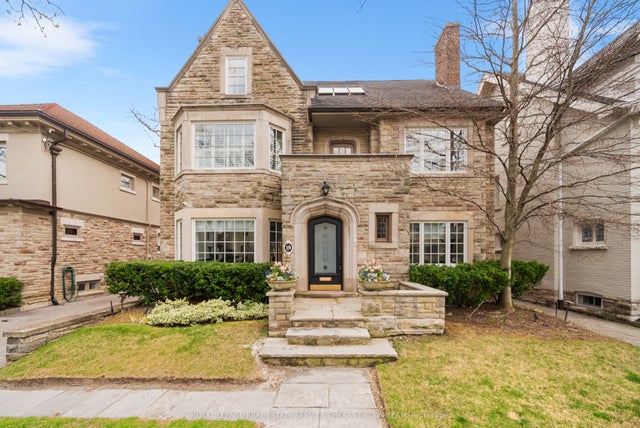 19 Whitney Avenue, Toronto C09