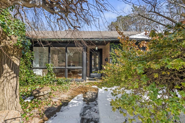 44 The Bridle Path, Toronto C12