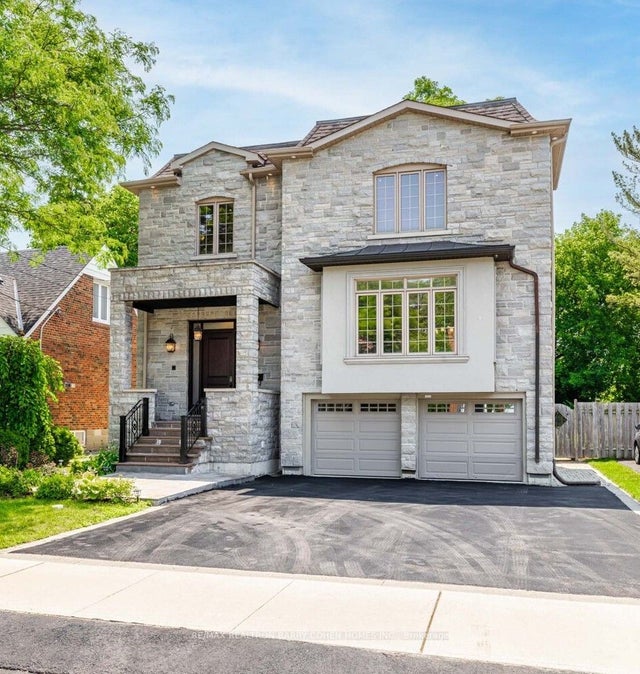 193 Bogert Avenue, Toronto C07