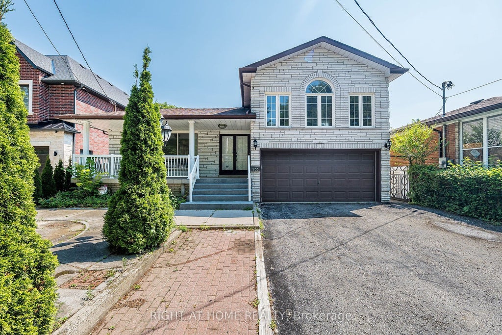 233 Faywood Boulevard, Toronto C06