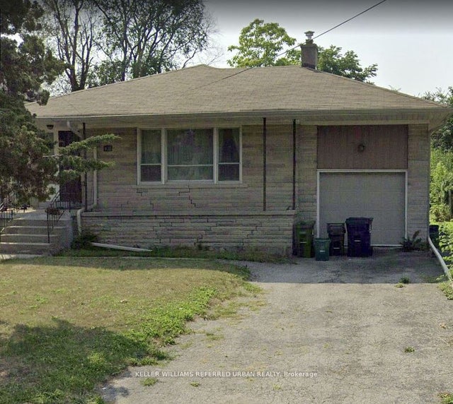 173 Overbrook Place A, Toronto C06