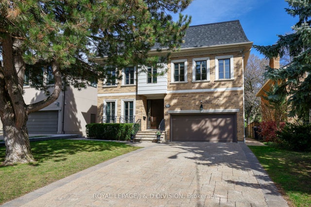 82 Munro Boulevard, Toronto C12