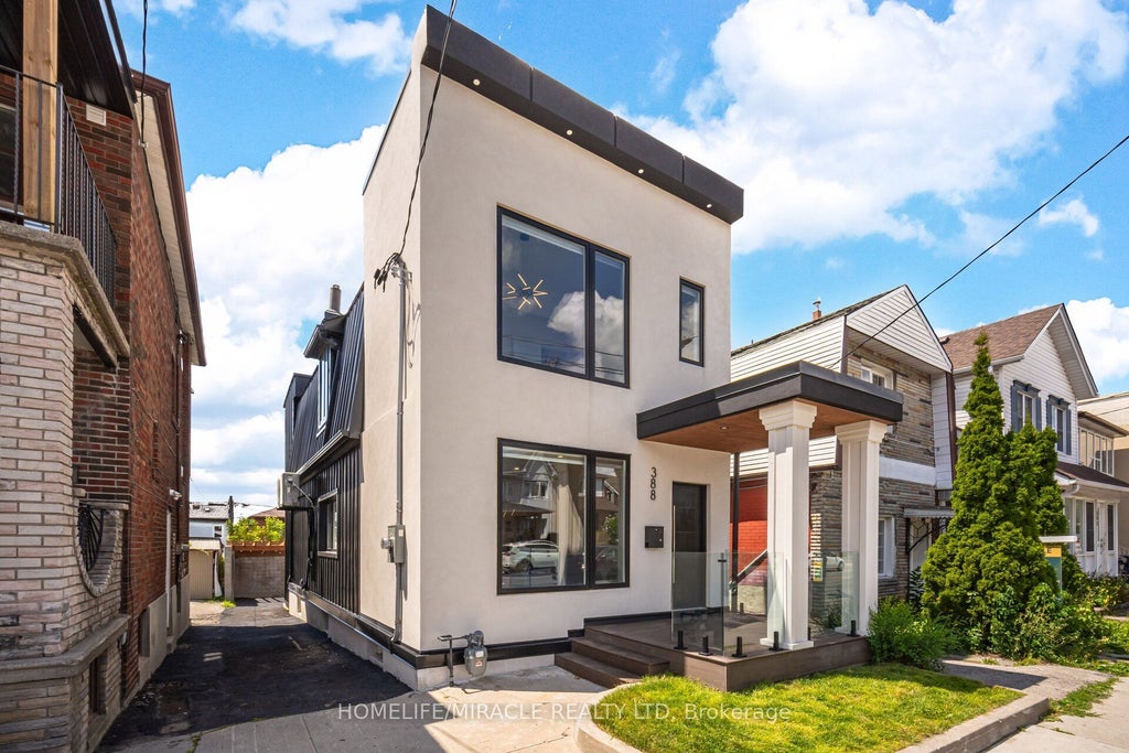 388 Oakwood Avenue, Toronto C03