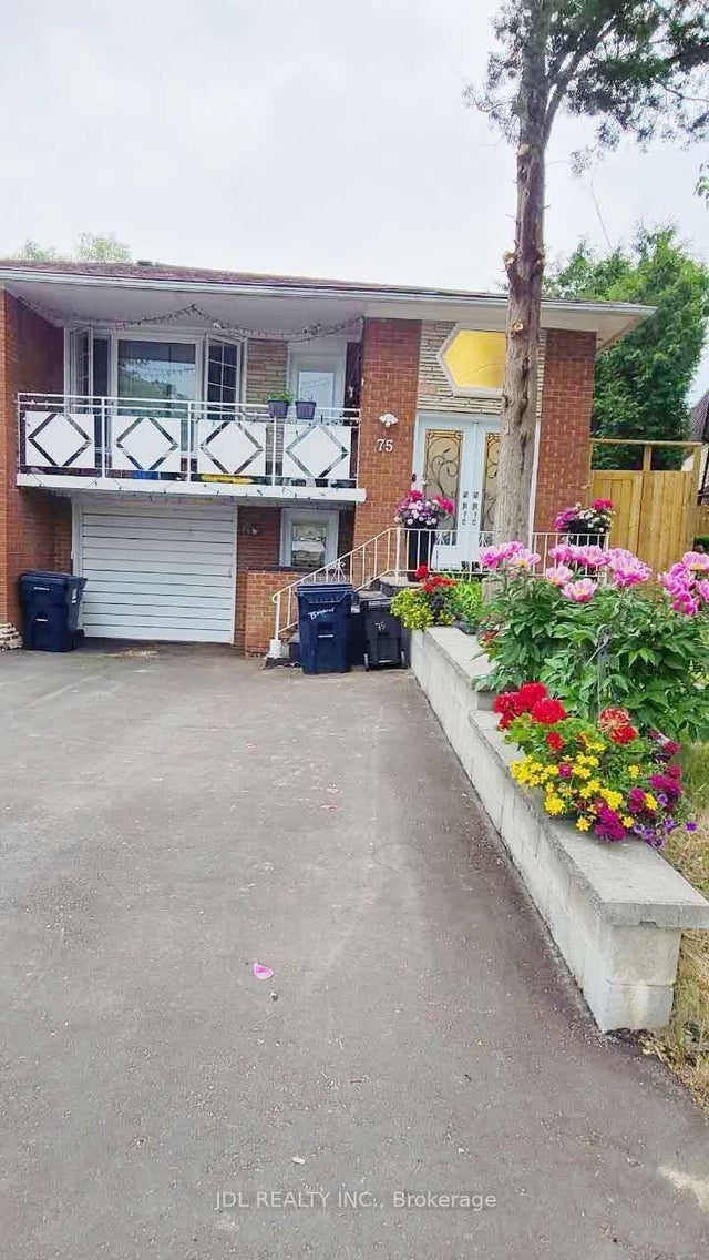 75 Mintwood Drive, Toronto C15