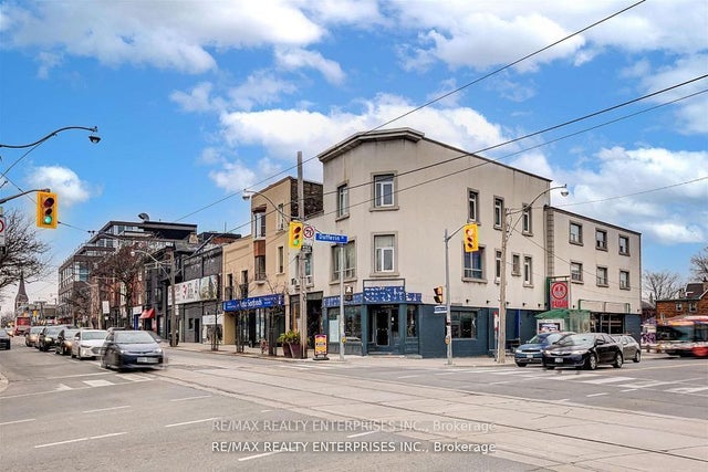 638 Dufferin Street 4, Toronto C01