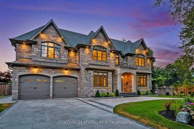 36 Farrington Drive, Toronto C12