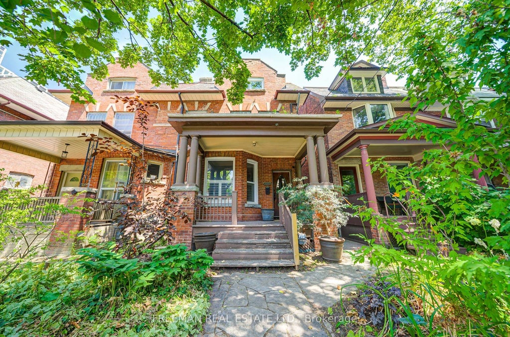 555 Markham Street, Toronto C01