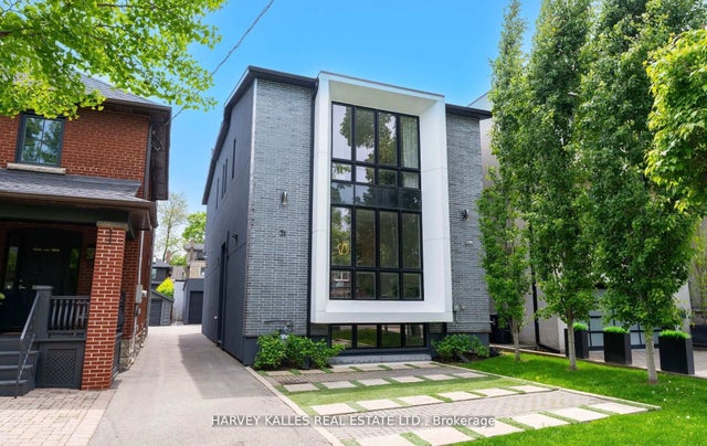 31 Kilbarry Road, Toronto C02