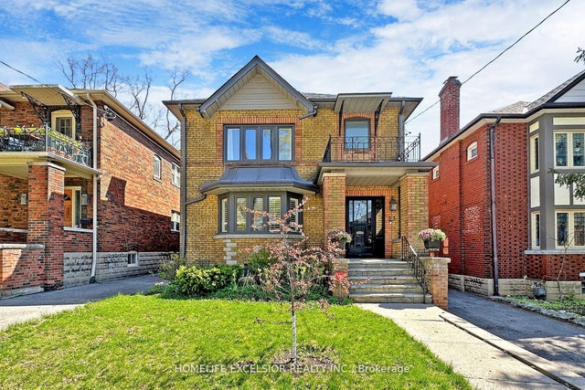 33 Braemar Avenue, Toronto C03