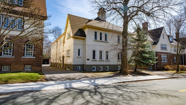 809-811 Duplex Avenue, Toronto C04