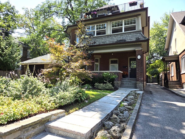 2 Bryce Avenue 2, Toronto C02