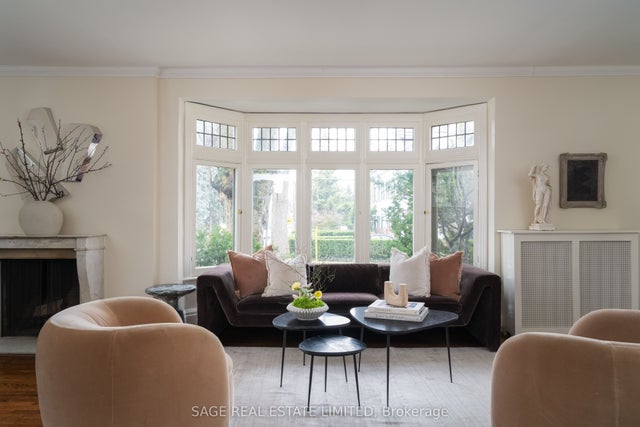 57 Castle Frank Road, Toronto C09