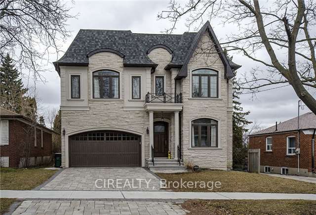200 Churchill Avenue, Toronto C07