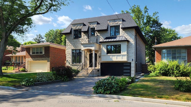 128 Betty Ann Drive, Toronto C07