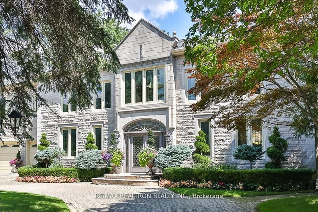 192 The Bridle Path, Toronto C12