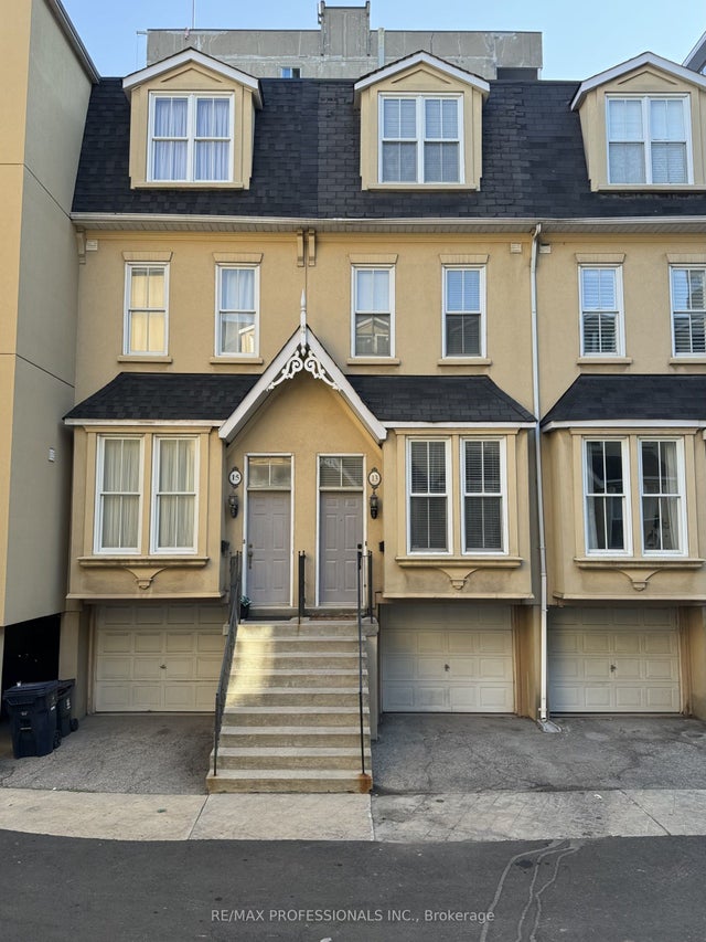 13 Joseph Salsberg Lane, Toronto C01