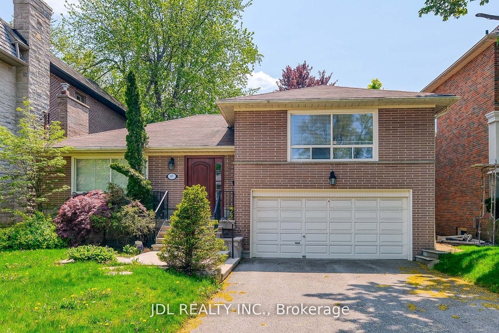 87 Munro Boulevard, Toronto C12