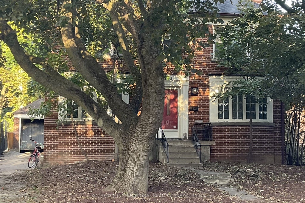 153 Glen Cedar Road, Toronto C03