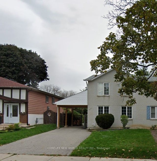 257 Cherokee Boulevard, Toronto C15