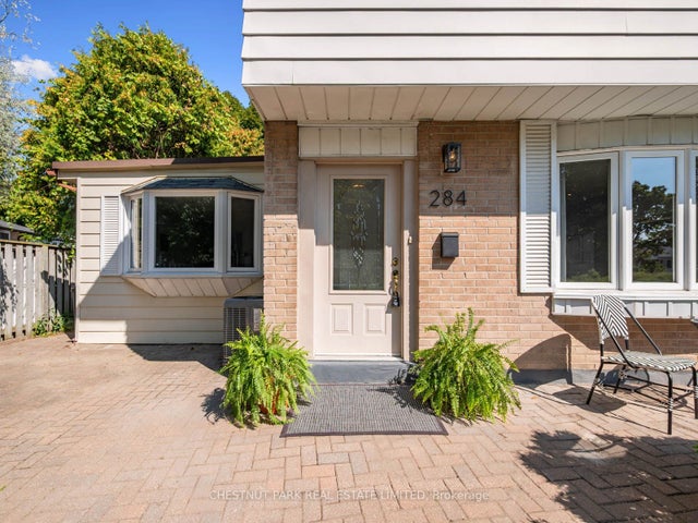 284 Hollyberry Trail, Toronto C15