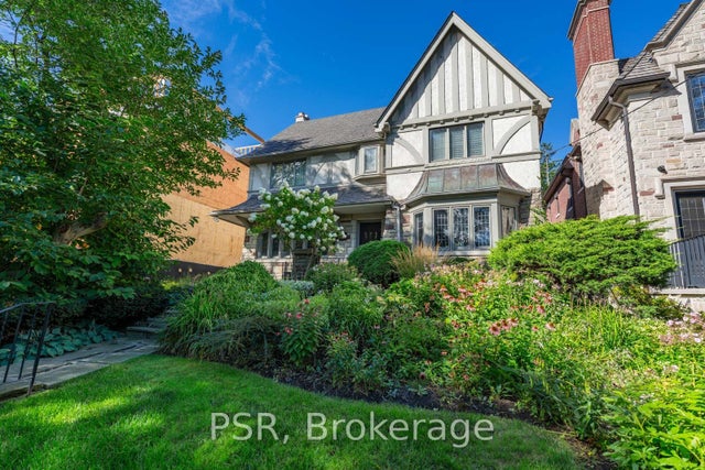 164 Forest Hill Road, Toronto C03