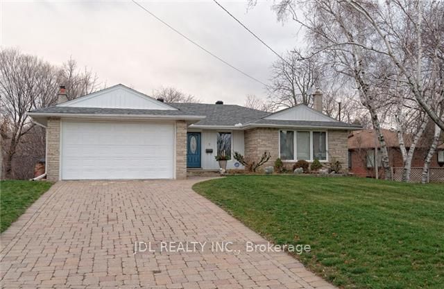 9 Finchgate Court Bsmt, Toronto C15