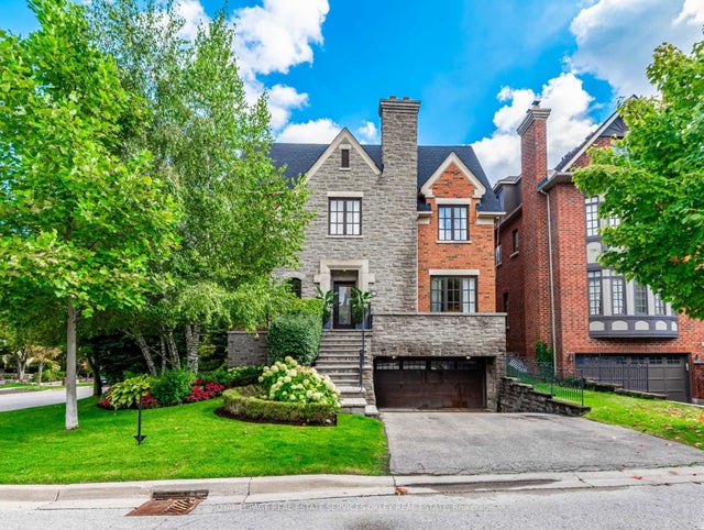 11 True Davidson Drive, Toronto C11
